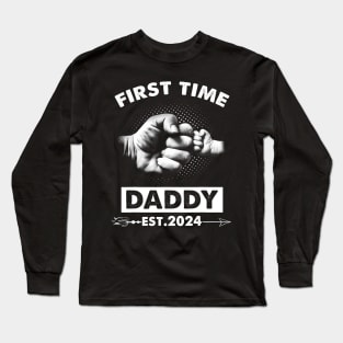 First Time Daddy New Dad Est 2024 Fathers Day Boy Girl Long Sleeve T-Shirt